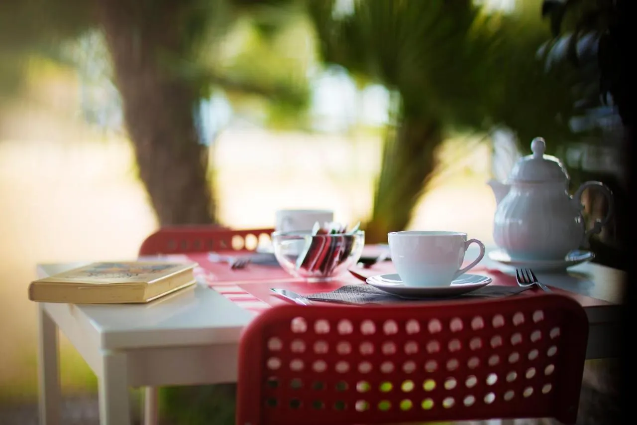 B&B Kore كاستيلاّماري ديل غو 0*,